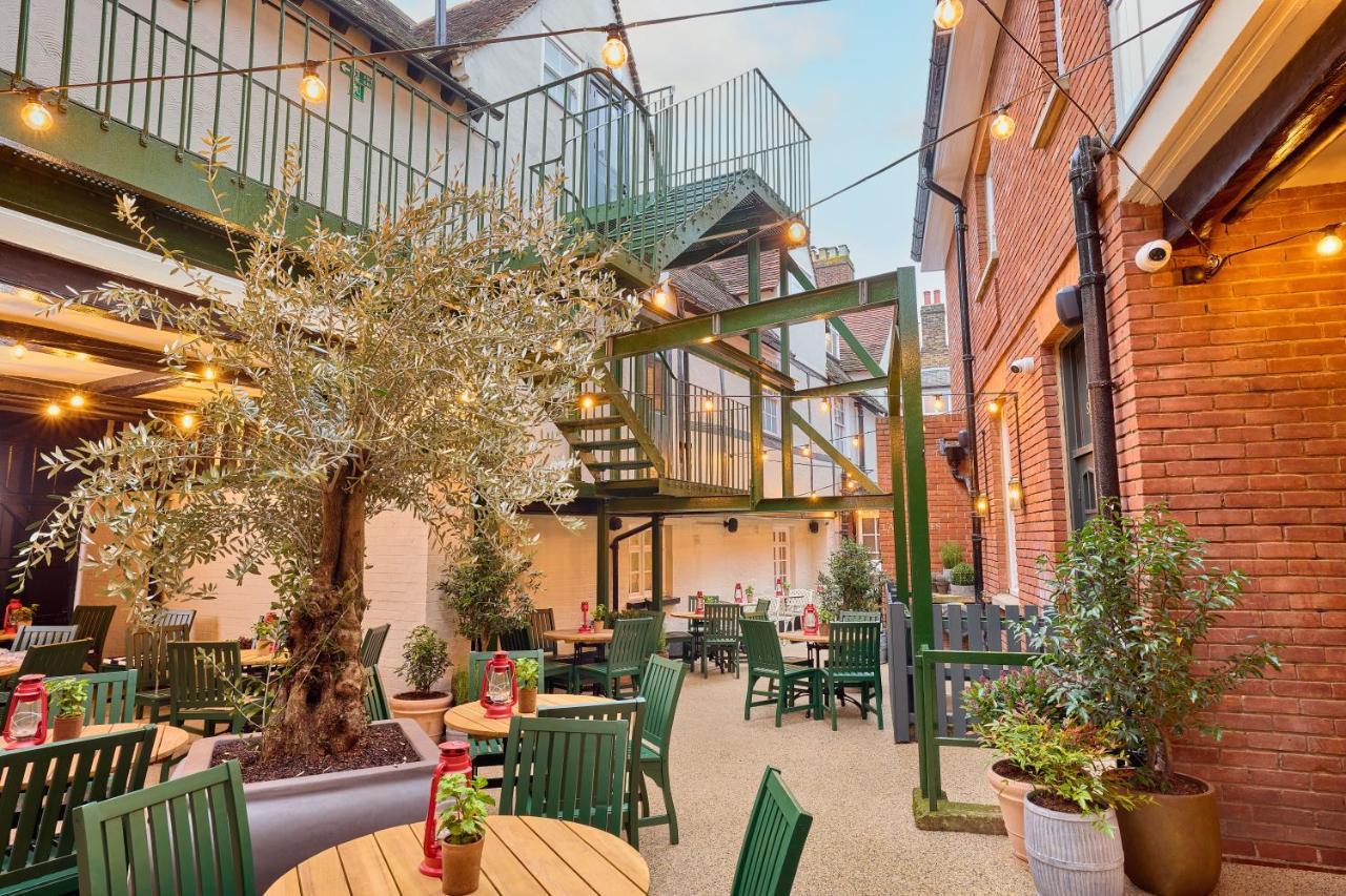 Salisbury Arms Hotel Hertford Ngoại thất bức ảnh