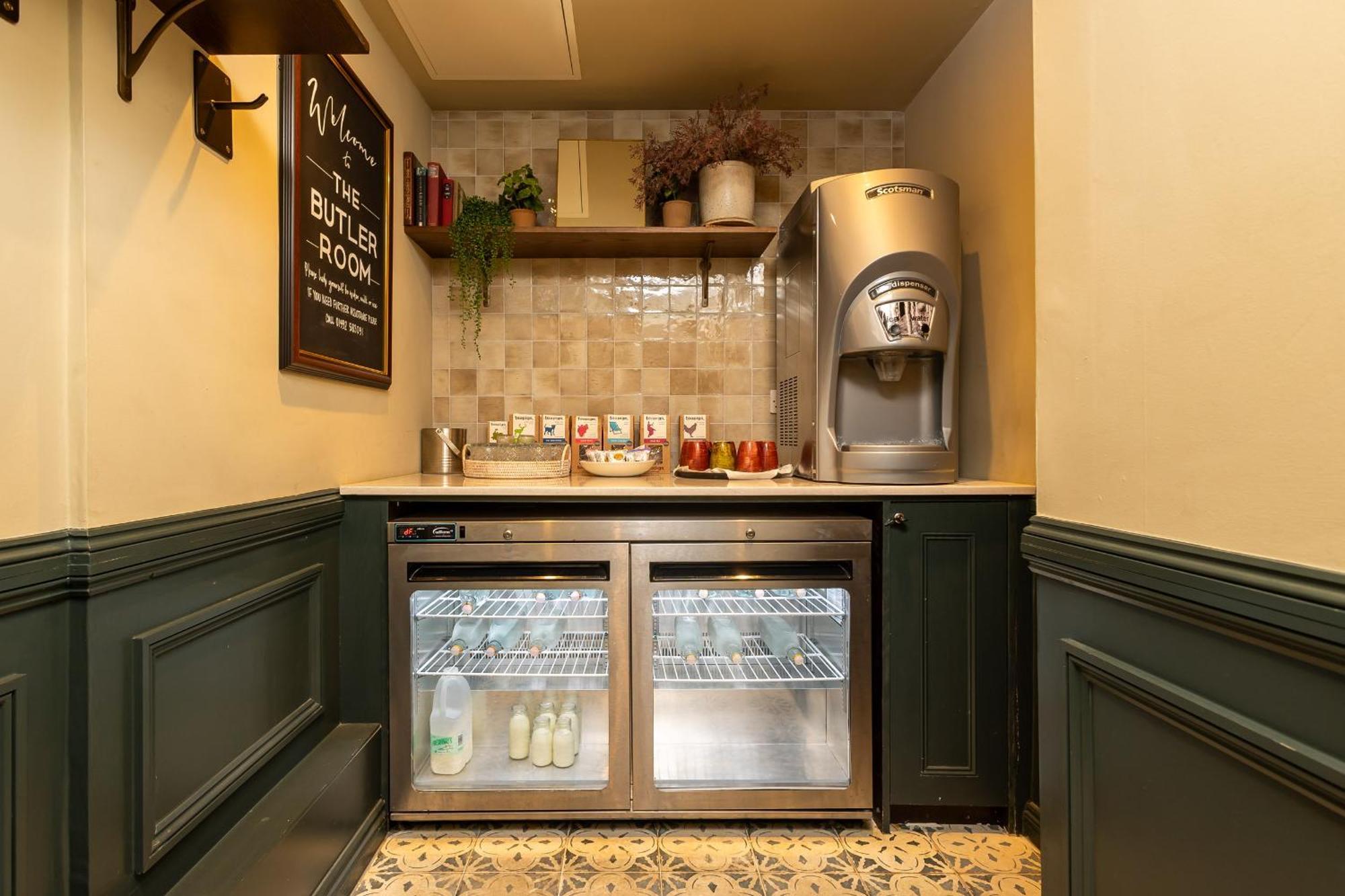 Salisbury Arms Hotel Hertford Ngoại thất bức ảnh